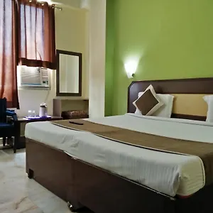 Zee Hotel